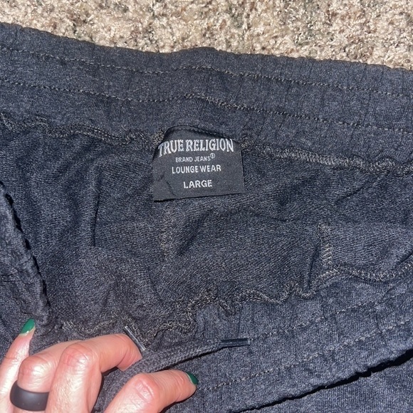 NWT TRUE RELIGION AUTHENTIC MENS
BLACK SLEEPWEAR JOGGER
SWEATPANTS SIZE L - Picture 6 of 7
